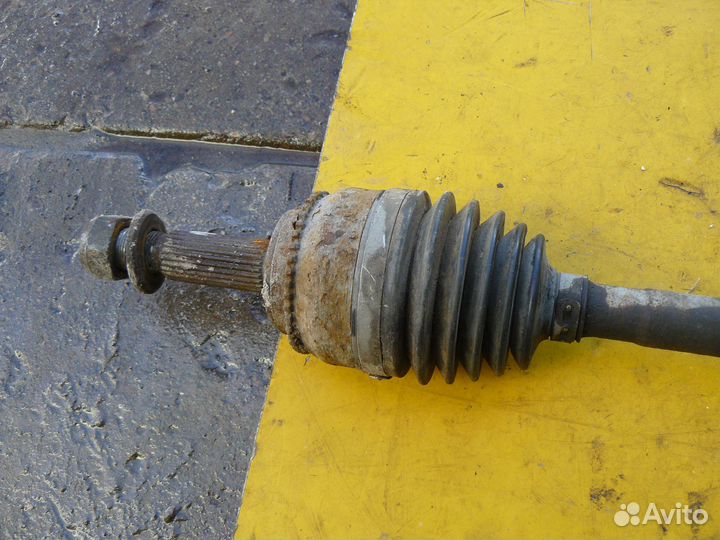 Вал приводной правый для Mitsubishi Lancer 9