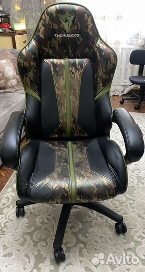 Игровое кресло thunderx3
