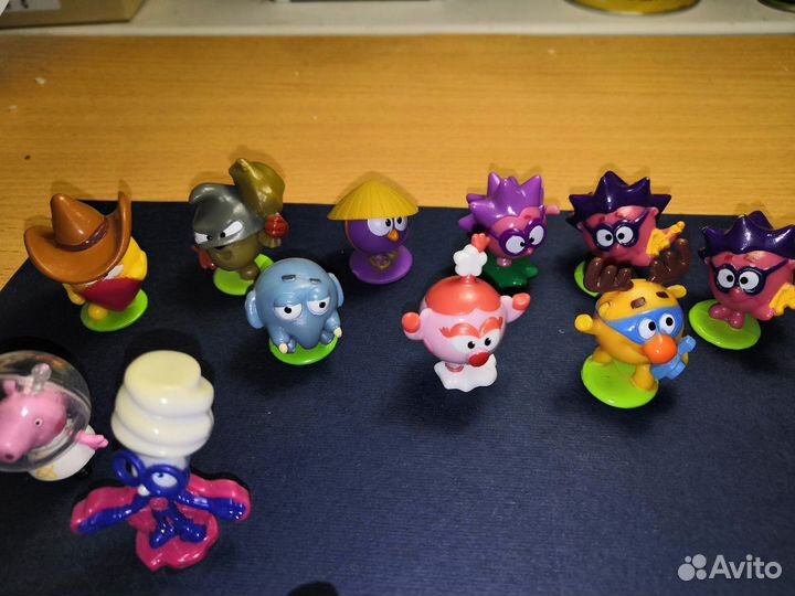 Игрушки из киндерсюрпризов