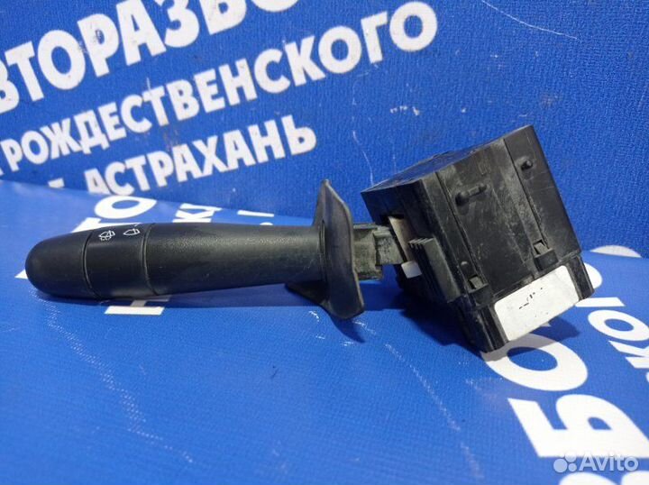 Переключатель дворников Renault Logan 1 седан 2008