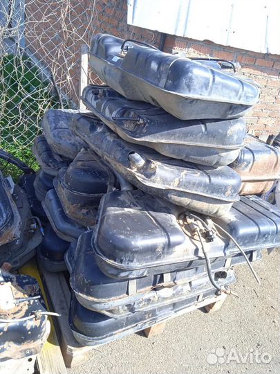 Бензобак топливный бак на ваз 2109 2110