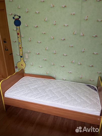 Детская кровать от 3 лет с матрасом 160