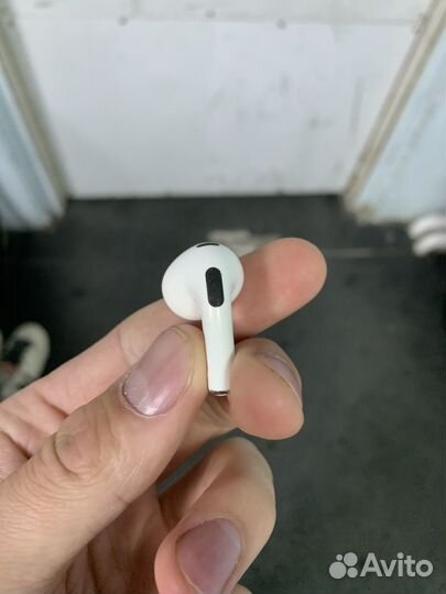 Наушник airpods 3 левый