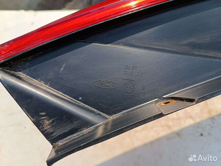 Фонарь задний левый Форд Фокус 2 Хетчбэк. 2007 г