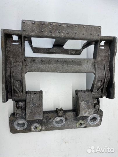 Подножка обслуживания левая Daf Xf 105.460 MX340S2