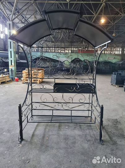 Мангал с крышей от производителя