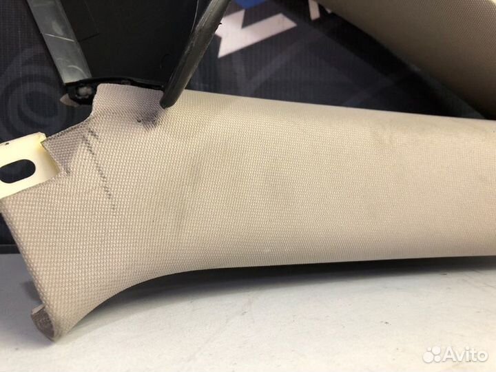 Обшивка салона левая Audi A4 B6 ALT 2001