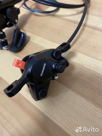Дисковые тормоза+шифтер 2/9 Shimano ST-EF505/MT200
