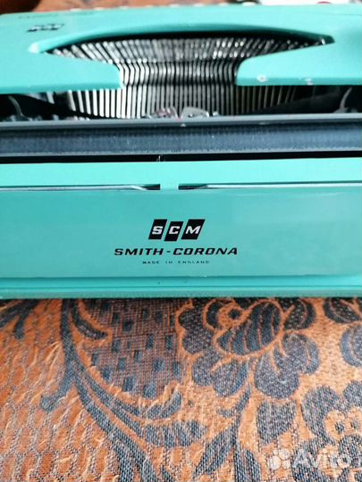 Печатная пишущая машинка