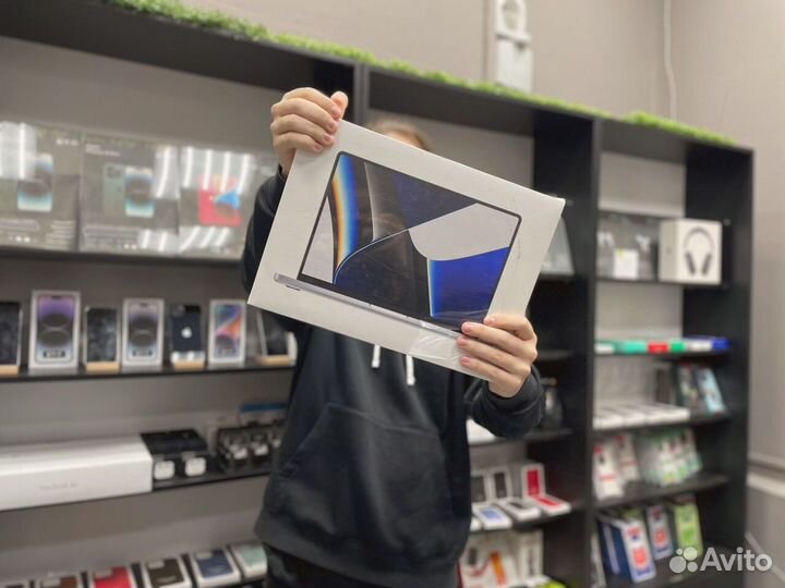 MacBook Pro 16 M1 32/512 2021