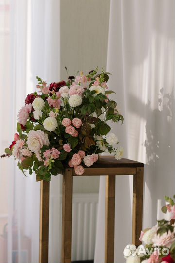 Стойка деревянная для цветов/декораций