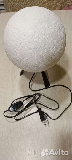 Ночник луна работает с Алисой