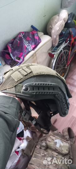 Бронежилет и шлем бу