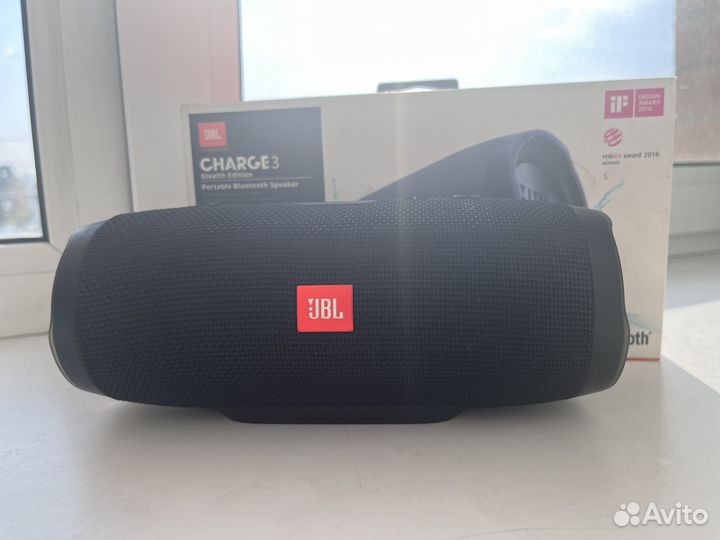 Колонка jbl charge 3