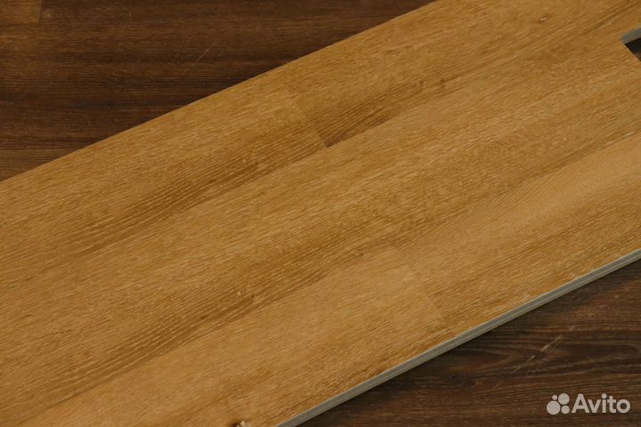 Купить замковый кварц винил