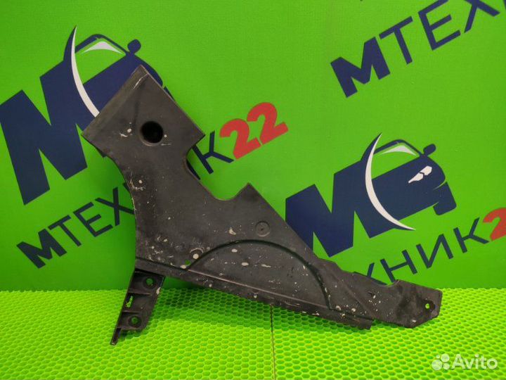 Защита топливного бака Bmw 5 F10 N52B25 2010