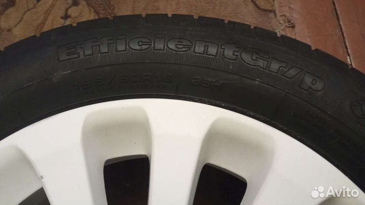 Goodyear EfficientGrip 195/60 R16 89H