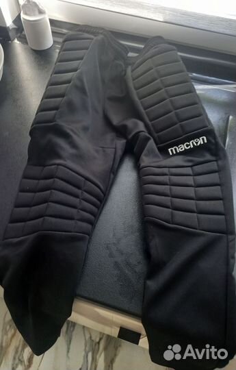 Штаны вратарские новые.Ни разу не одевали