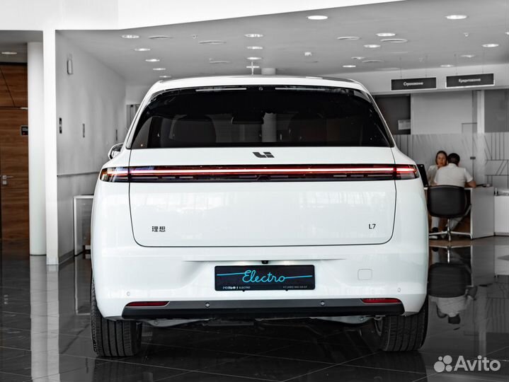 LiXiang L7 1.5 AT, 2024