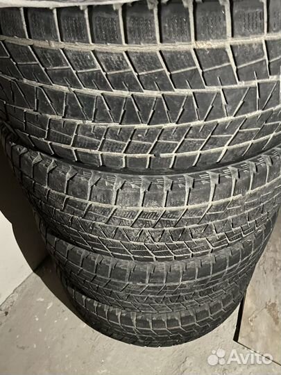 Bridgestone Blizzak DM-V1 265/65 R17