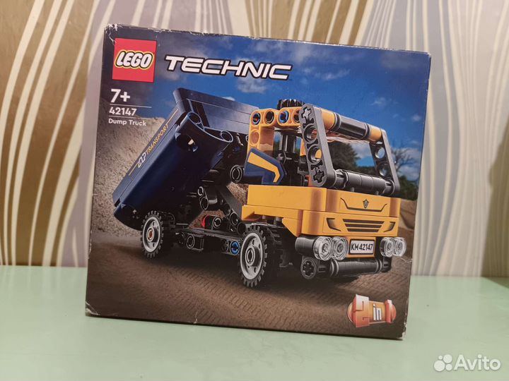 Lego Technic новый 42147