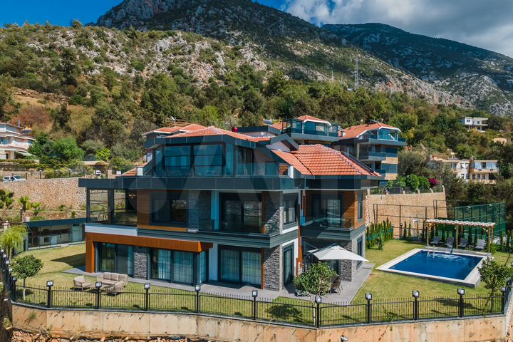 Дом 450 м² (Турция)