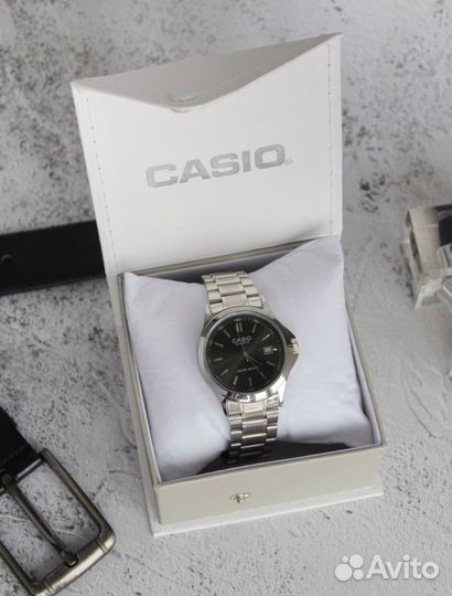 Часы Casio Quartz