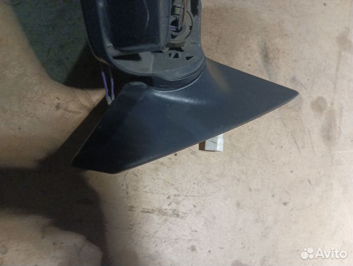 Зеркало заднего вида левое Mazda 3 BK седан Z6