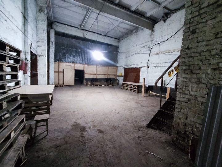 Склад, 270 м²