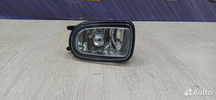 Фара противотуманная птф Туманка Nissan almera N16