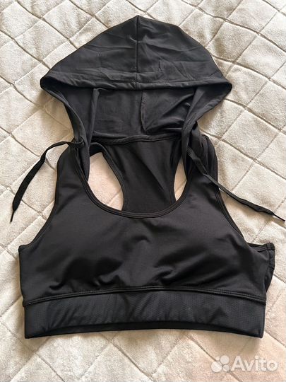 Топ женский спортивный