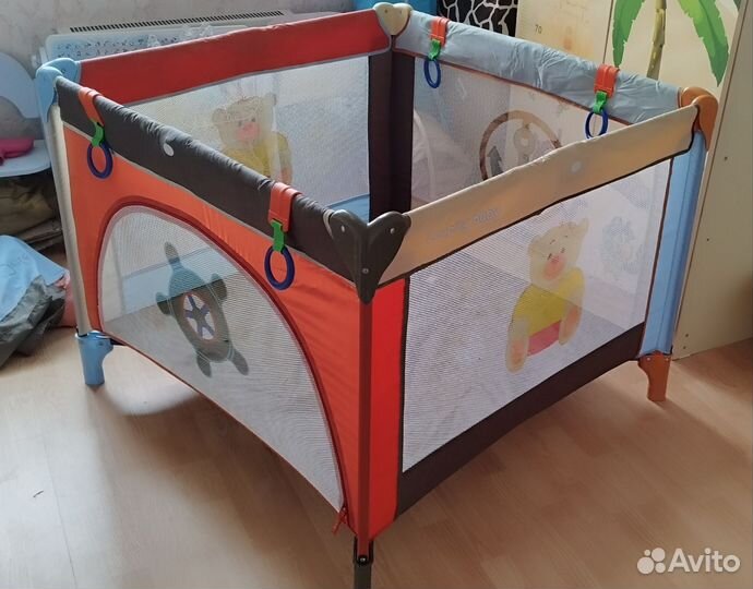 Манеж детский складной