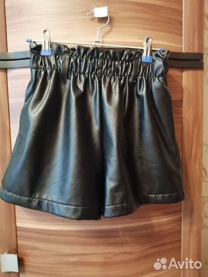 Кожаные шорты