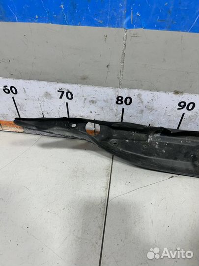 Пыльник крыла переднего Mercedes W203 C