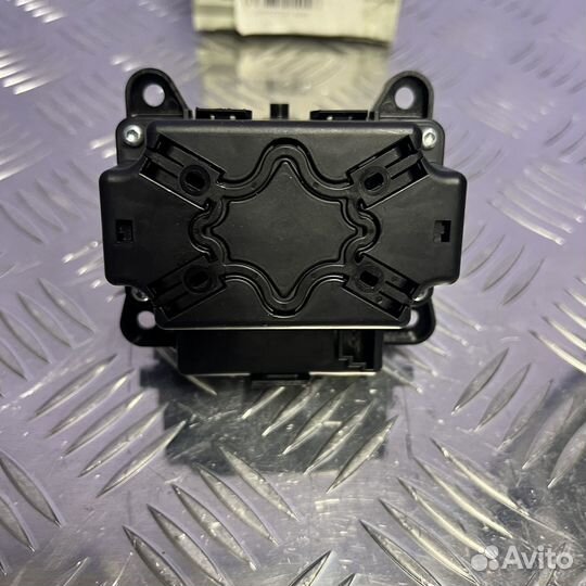 Блок управления Аудиосистемой,A1669002809,Mercedes