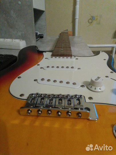 Электрогитара