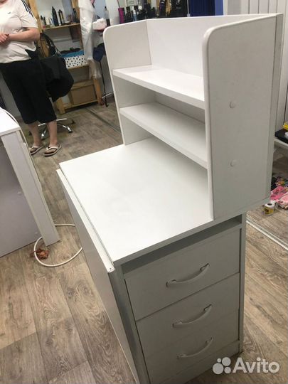 Маникюрный стол складной бу