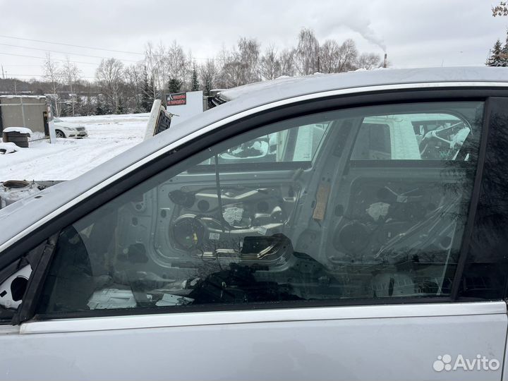 Mercedes W212 стекло двери E класс