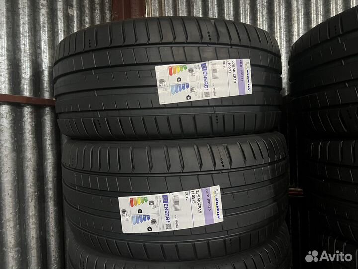 Michelin Pilot Sport 5 245/45 R19 и 275/40 R19 102Y