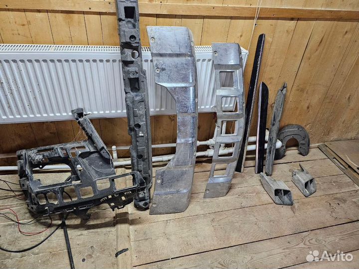 Запчасти на mercedes gl 164