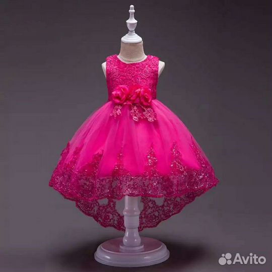 Платье праздничное