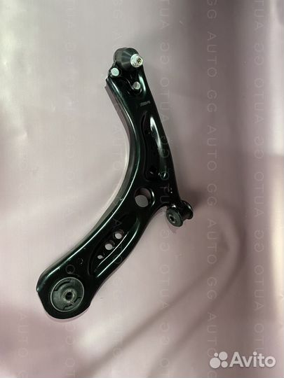 Рычаг передний левый skoda octavia 2013-20