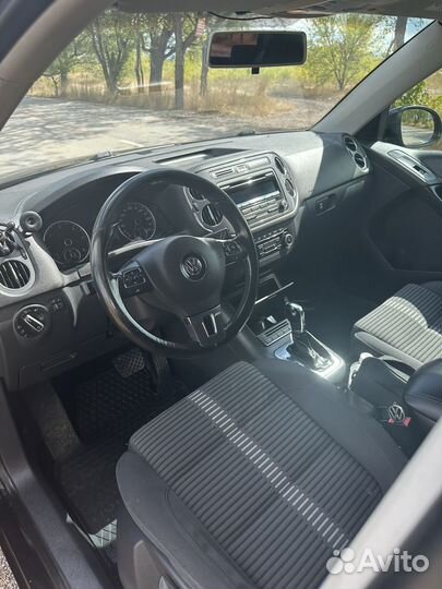 Volkswagen Tiguan 2.0 AT, 2012, 261 000 км