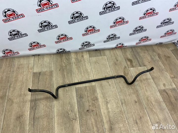 Стабилизатор поперечной устойчивости передний