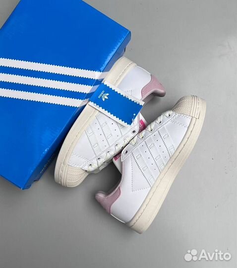 Кроссовки Adidas Special белые