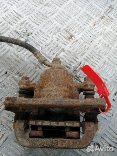 Суппорт задний правый Nissan Teana J32 2.5 QR25DE