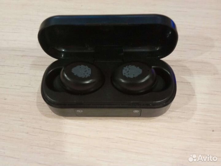 Беспроводные наушники
