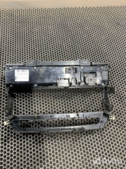 Блок климат контроля бмв X5 E70 BMW