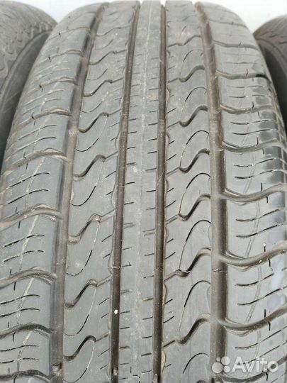 Volkswagen Tiguan 215/65R16