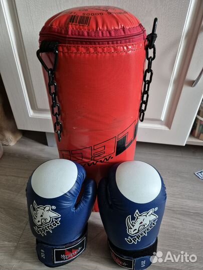 Груша и перчатки боксерские